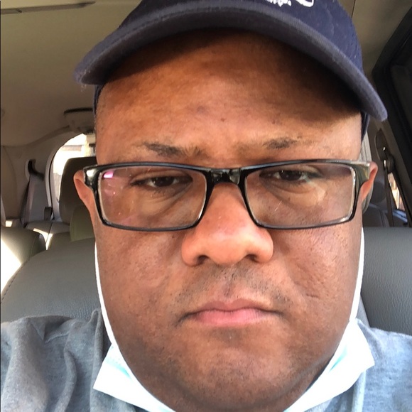 Meet your Posher, Maximo - Picture 1 of 1